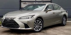 LEXUS ES 200 2025 - миниатюра 1